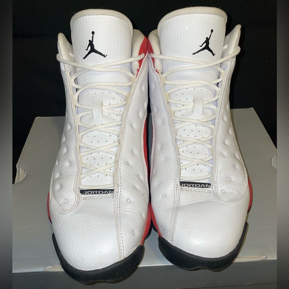 Jordan XIII Retro “Chicago”